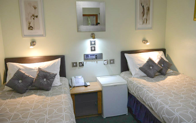 A twin room at Park Avenue Hotel London