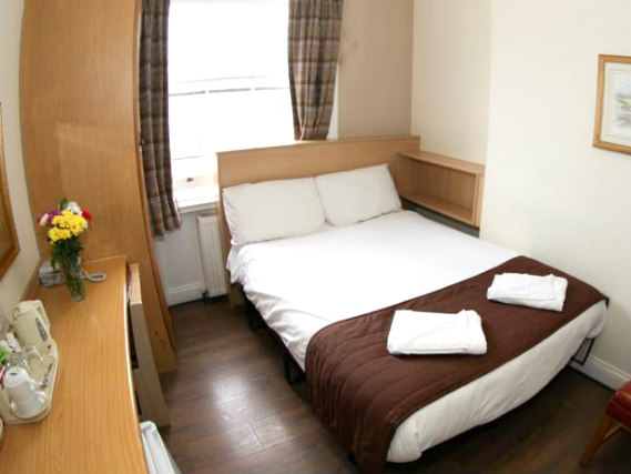A room at Holland Court Hotel