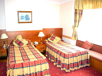 A Typical Twin Bedroom at Rainbows Lodge