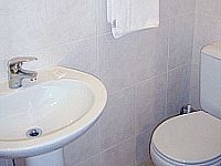 Typical Bathroom at Acropolis Hotel