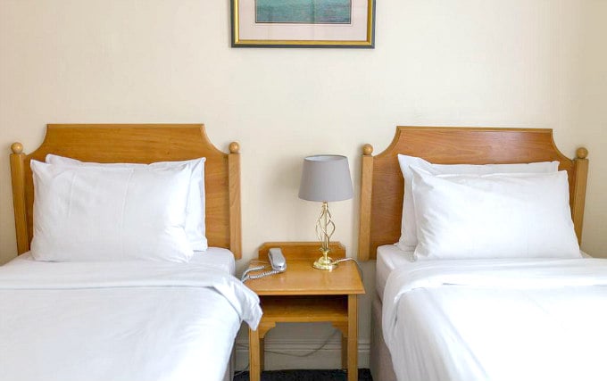 A twin room at Victor Hotel London Victoria