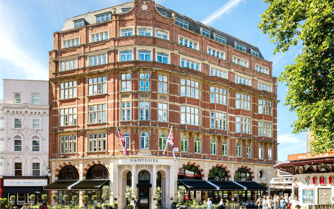 An exterior view of Radisson Blu Edwardian Hampshire