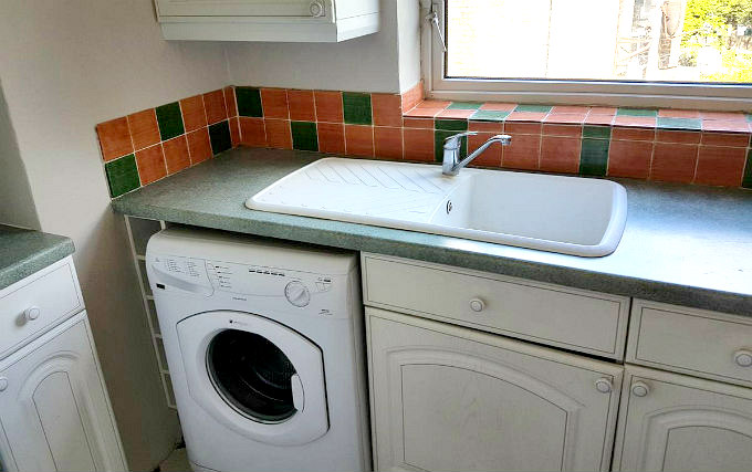 Laundry at Woodstock Guest House Croydon