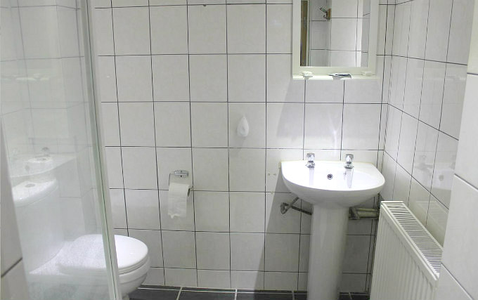 A typical shower system at Apollo Hotel London