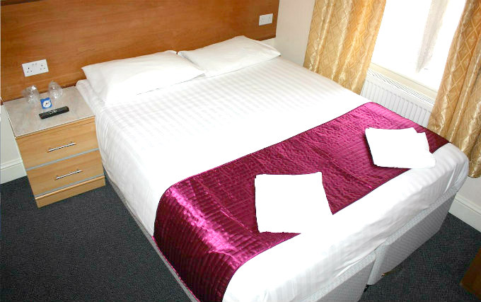 A typical double room at Apollo Hotel London