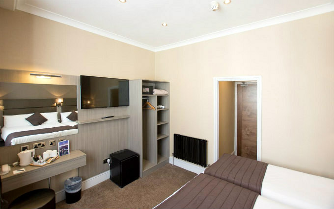 A typical twin room at Brunel Hotel