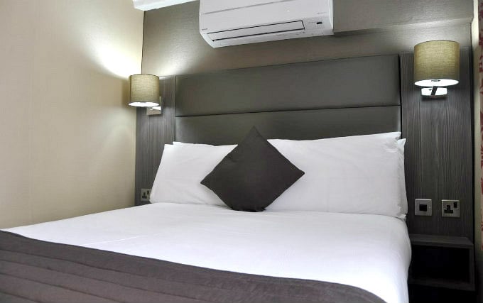 A typical double room at Brunel Hotel