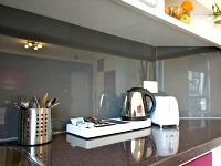 Whip up a snack, a tea or coffee to set you up for the day in the fully equipped kitchen at Central Park Studios