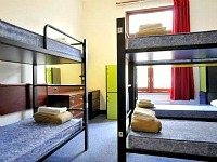 A 6 bed dorm