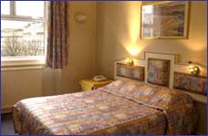 Royal Bayswater Hotel - all rooms have private bathrooms