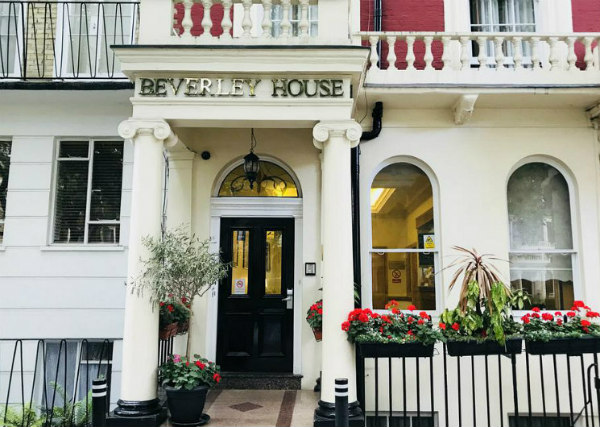 Entrance of Beverley City Hotel