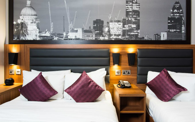 Triple room at Court Hotel London