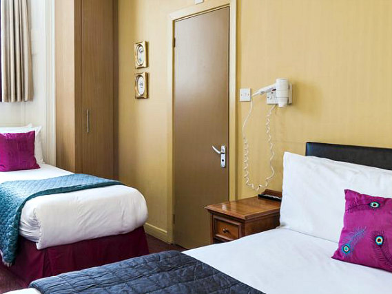 Triple rooms at Craven Hotel are the ideal choice for groups of friends or families
