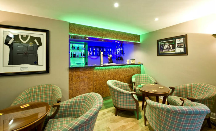 After a busy day, relax with a drink in the bar