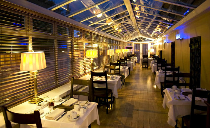 A place to eat at Aaron Lodge