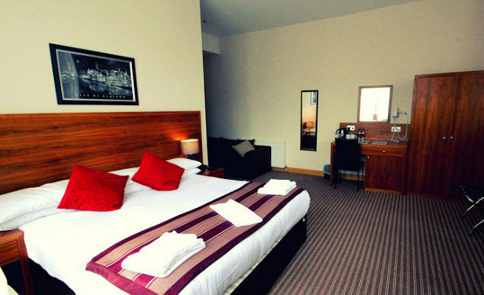 Get a good night's sleep in your comfortable room at Alexander Thomson Hotel