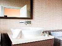 Heritors Residences at Park Circus Bathroom