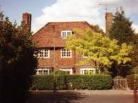 Exterior Iolanthe B&B