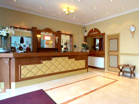 St George Hotel has a 24-hour reception so there is always someone to help