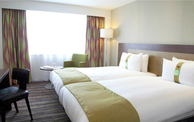 A twin room at Holiday Inn London Wembley