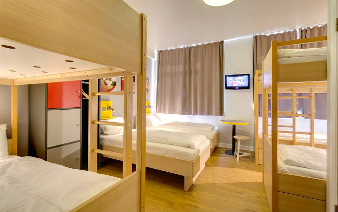 Dome room at Meininger Hostel London