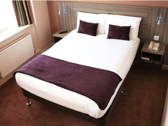 Get a good night's sleep in your comfortable room at Comfort Inn London