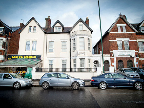 Hollingbury Hotel is situated in a prime location in Harlesden