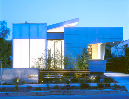 Book a hotel near Collins Gallery