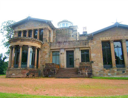 Book a hotel near Holmwood House