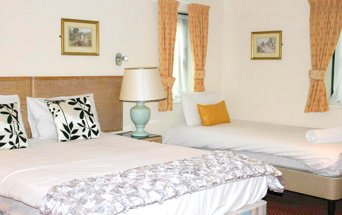 A comfortable triple room at The Bushel and Sack Hotel