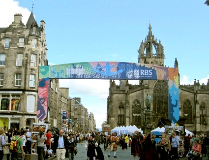 Book a hotel near Edinburgh Fringe Festival