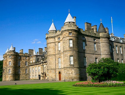 Book a hotel near Holyrood Palace