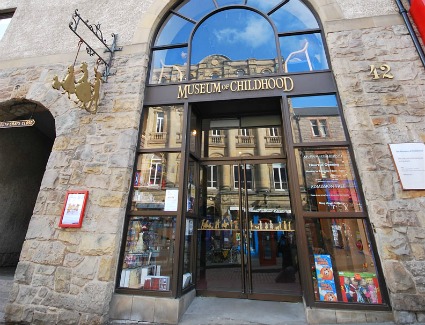 Book a hotel near Museum of Childhood