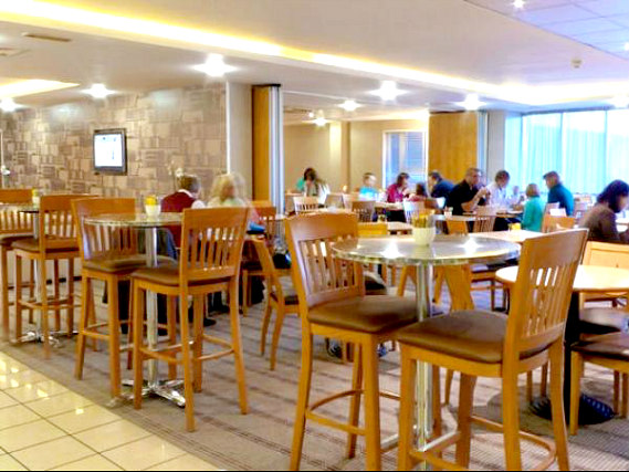 A place to eat at Holiday Inn Express London Limehouse