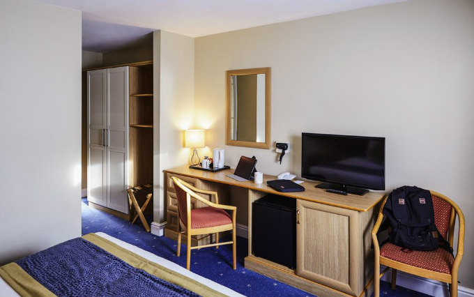 A typical room at Mercure Newbury West Grange Hotel