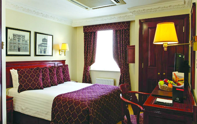 A comfortable double room at Fitzrovia Hotel