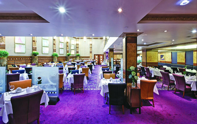 Relax and enjoy your meal in the Dining room at Grange City Hotel