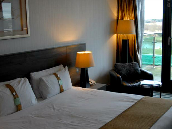 Get a good night's sleep in your comfortable room at Holiday Inn Express London Park Royal