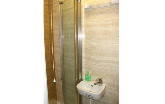 A typical shower system at Collingham Place Hotel