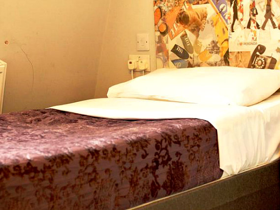 Single rooms at Hotel Balkan provide privacy
