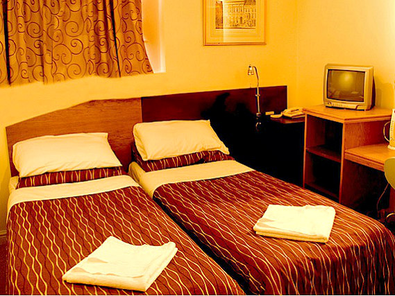 A twin room at Leisure Inn London is perfect for two guests