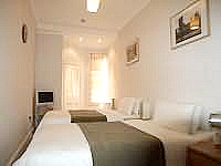 lexham gardens quad room