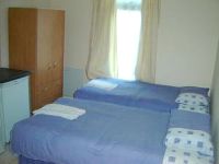 Una stanza doppia del London Northwest Hotel