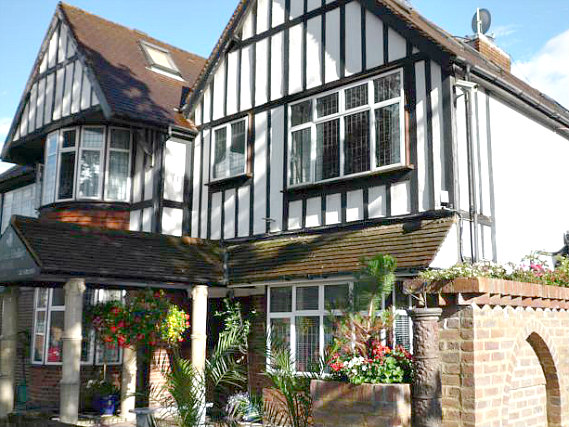 Madonna Halleys Hotel is situated in a prime location in Edgware close to Kenwood House