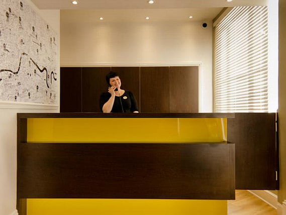 Comfort Inn London - Westminster has a 24-hour reception so there is always someone to help