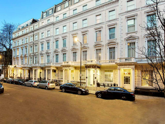 Queens Park Hotel is situated in a prime location in Bayswater close to Kensington Gardens