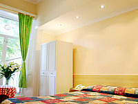 A King Size Room at the Pimlico Inn