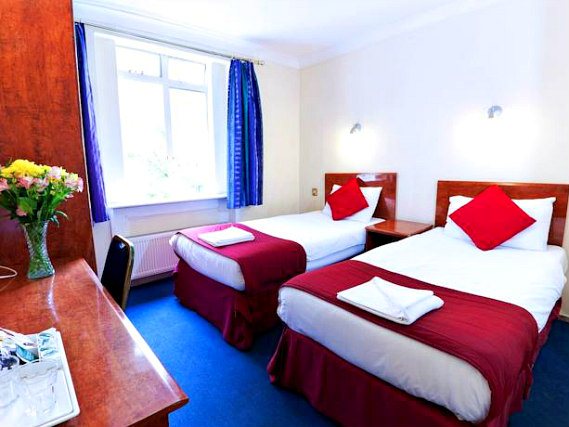 A twin room at Hyde Park Whiteleaf Hotel is perfect for two guests
