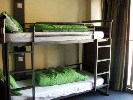 Dorm room at YHA London - St Pancras