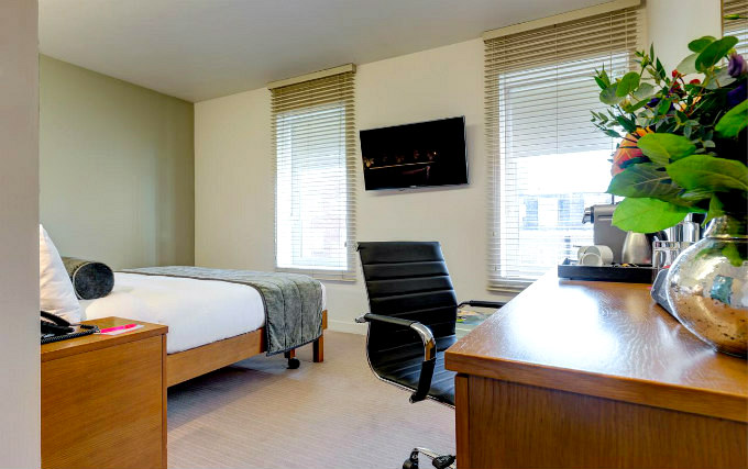 Double Room at Ambassadors Hotel London